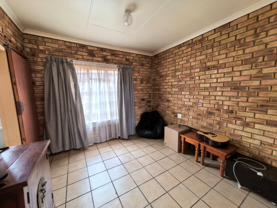 1 Bedroom Property for Sale in Parys Free State